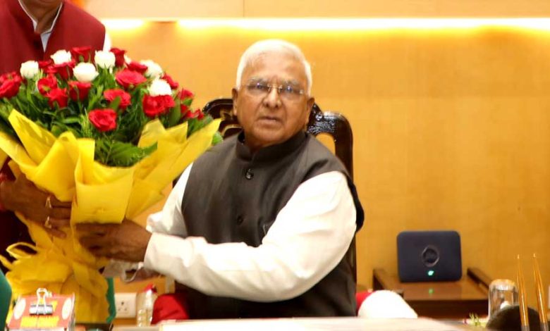 दीक्षांत शपथ सामाजिक दायित्वों का दस्तावेज- राज्यपाल मंगुभाई पटेल 1 दीक्षांत शपथ सामाजिक दायित्वों का दस्तावेज राज्यपाल मंगुभाई पटेल