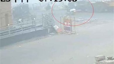 नर्सिंग कॉलेज के सामने दर्दनाक हादसा सांड को बचाने के