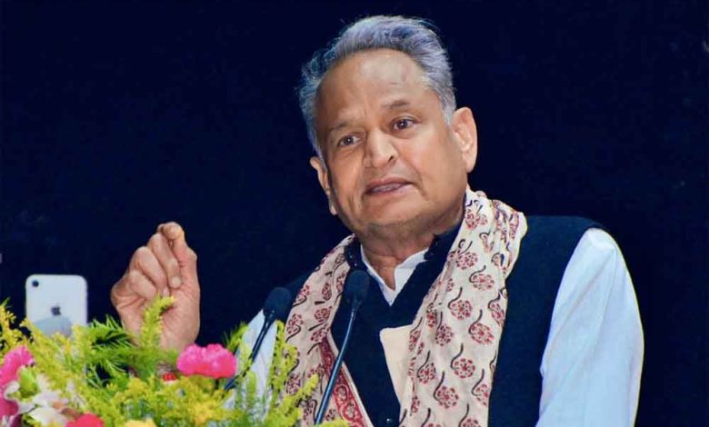 बंगलादेश में तख्तापलट के बाद हुई हिंसा एवं मंदिरों में