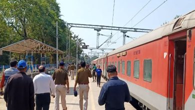 बीना में कामायनी एक्सप्रेस में बम की सूचना, खाली कराया गया रेलवे स्टेशन 26 बीना में कामायनी एक्सप्रेस में बम की सूचना खाली कराया