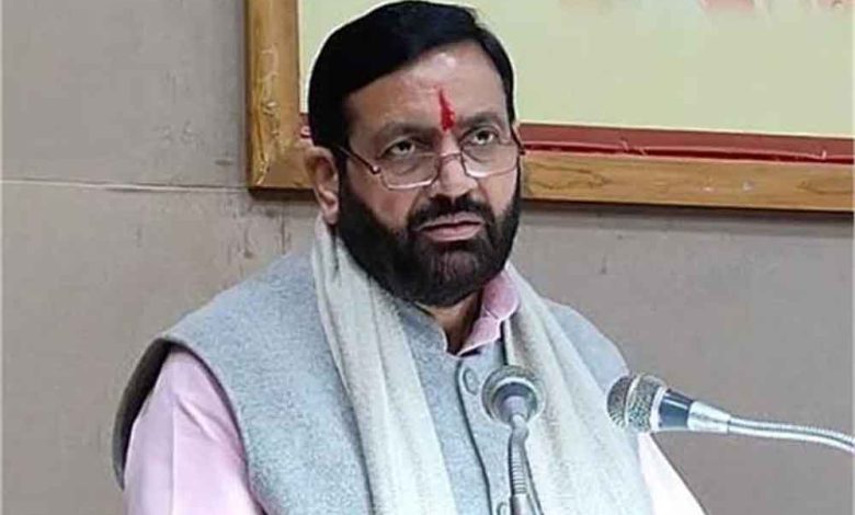 भ्रष्ट अधिकारियों पर शिकंजा कसने के लिए नया नियम बनाया, इन अधिकारियों को जबरन रिटायर करेगी सरकार 1 भ्रष्ट अधिकारियों पर शिकंजा कसने के लिए नया नियम बनाया