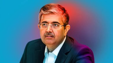 मुंबई में उदय कोटक और उनके परिवार ने किया देश