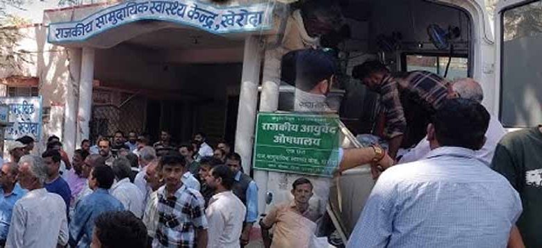 राजस्थान में सड़क हादसों में बढ़ोतरी उदयपुर में बस पलटी