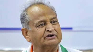 राजस्थान विधानसभा में हंगामा पूर्व सीएम अशोक गहलोत बोले इंदिरा