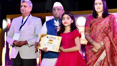 राज्यपाल ने डूंडलोद गर्ल्स विद्यालय वार्षिक समारोह में भाग लिया