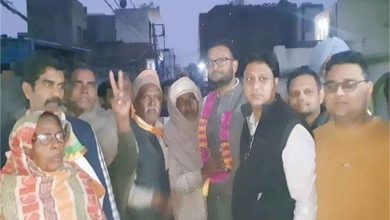 सीवन नगरपालिका चेयरपर्सन पद के लिए संयम गुप्ता को जनता