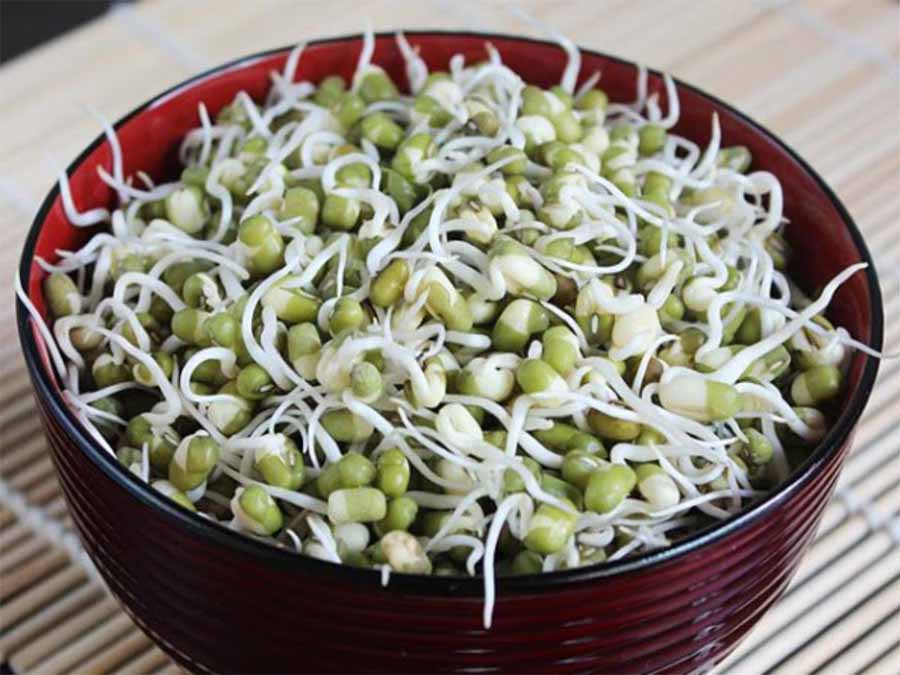 अंकुरित मूंग खाने से इम्यूनिटी होगी