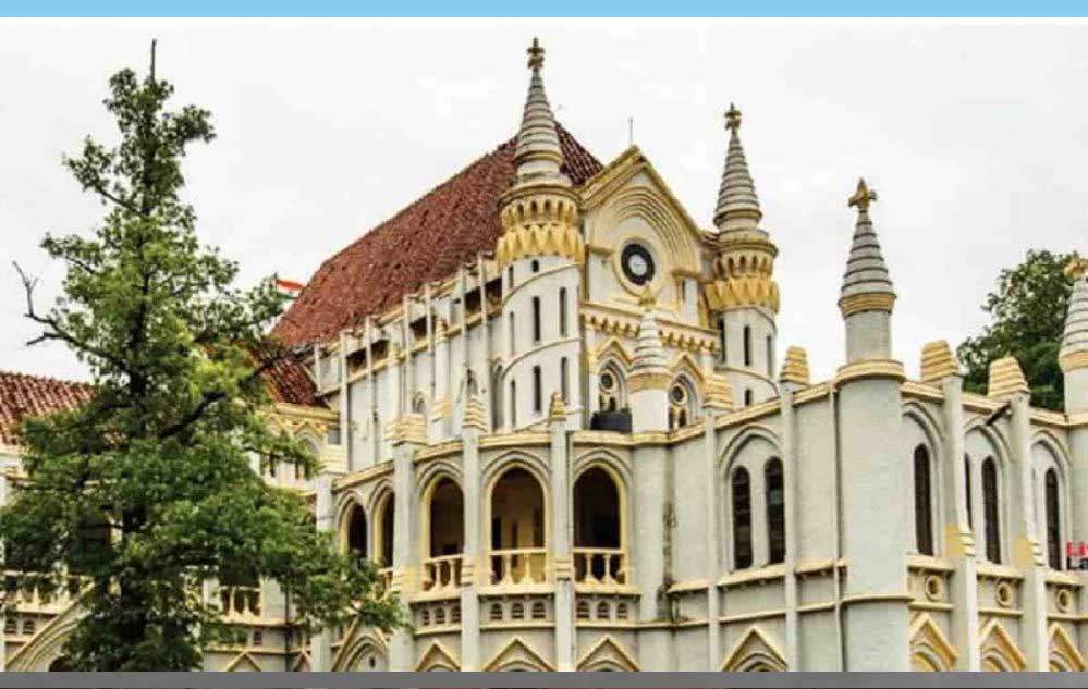 आईएएस शिल्पा गुप्ता के खिलाफ जबलपुर हाईकोर्ट ने जमानती गिरफ्तारी वारेंट जारी किया 6 आईएएस शिल्पा गुप्ता के खिलाफ जबलपुर हाईकोर्ट ने जमानती गिरफ्तारी