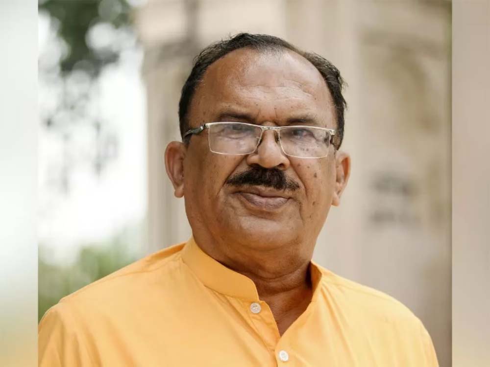 आज संविधान के 75 साल विषय पर 140 युवा रखेंगे