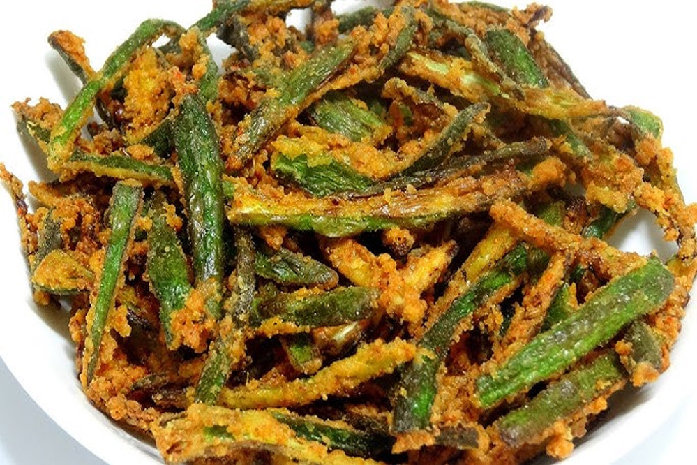 खाने में बनाएं क्रंची चटपटी भिंडी, जानें बनाने का आसान तरीका 6 खाने में बनाएं क्रंची चटपटी भिंडी जानें बनाने का आसान