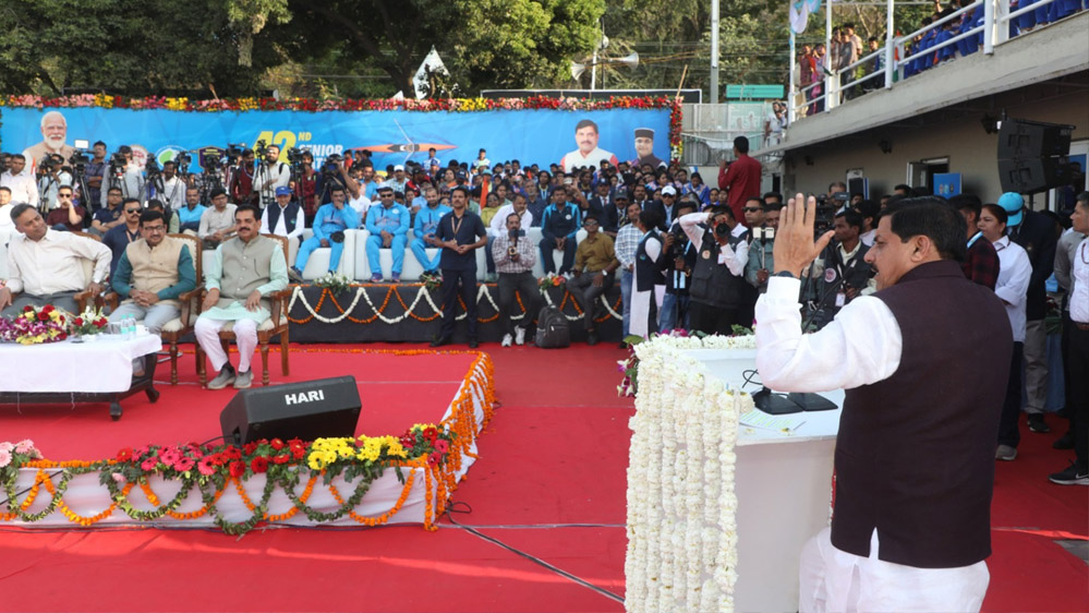 खेलों से युवाओं में नेतृत्व कौशल बढ़ता है और निखरती हैं प्रतिभाएं : मुख्यमंत्री डॉ. यादव 6 खेलों से युवाओं में नेतृत्व कौशल बढ़ता है और निखरती