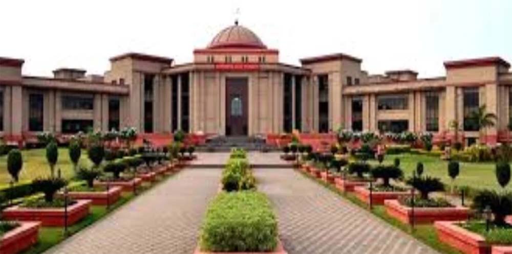 छत्तीसगढ़ हाई कोर्ट ने एक अहम फैसला सुनाया कर्मचारियों की