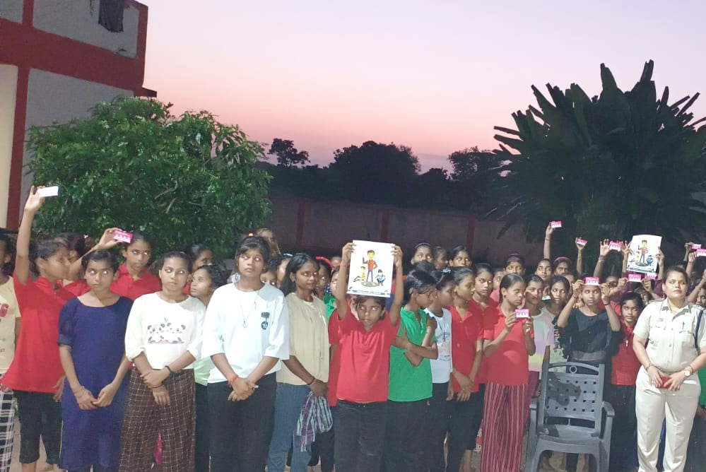 जिला स्तरीय महिला सुरक्षा,सम्मान,स्वतंत्रता अभियान अंतर्गत भरोसा का आयोजित किया कार्य 6 जिला स्तरीय महिला सुरक्षासम्मानस्वतंत्रता अभियान अंतर्गत भरोसा का आयोजित किया