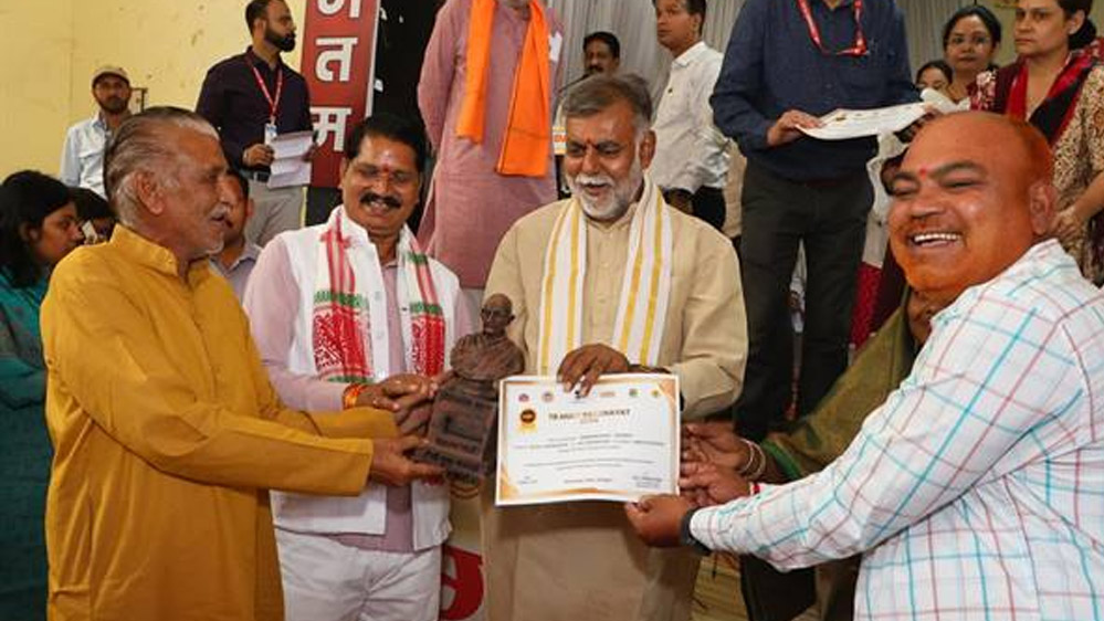 टीबी की बीमारी को जड़ से खत्म करने के लिए आमजन में जागरूकता लाना बहुत जरूरी : मंत्री पटेल 6 टीबी की बीमारी को जड़ से खत्म करने के लिए