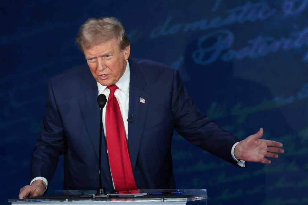 ट्रंप सरकार के शिक्षा विभाग पर लगा तालाअमेरिकी ने जारी