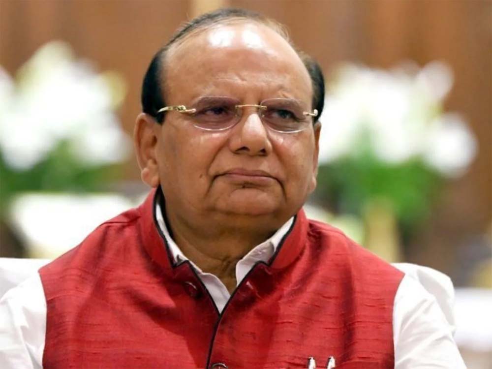 दिल्ली में बजट खत्म होने के बाद बड़ा प्राशसनिक फेरबदल