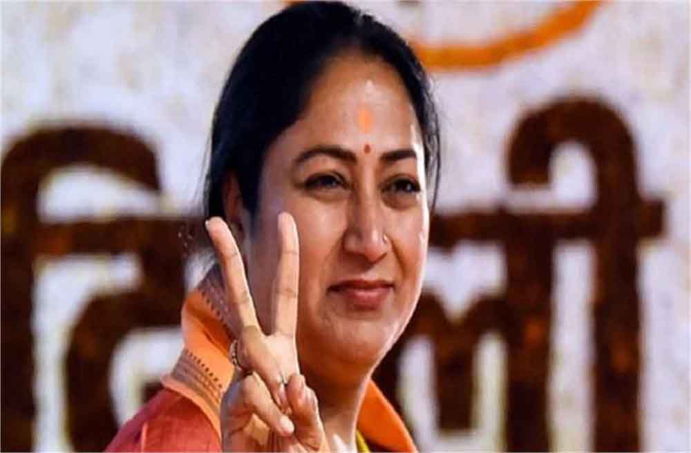 दिल्ली सीएम दिल्ली की महिलाओं को एक और सौगात देने