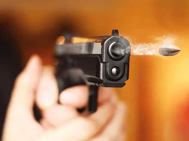 पटना में हत्या के आरोपी को घर से बुलाकर गोली मार कर हत्या, जांच में जुटी पुलिस 6 पटना में हत्या के आरोपी को घर से बुलाकर गोली
