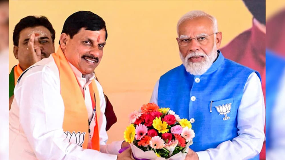 प्रधानमंत्री मोदी ने मध्य प्रदेश के मुख्यमंत्री के जन्मदिन पर