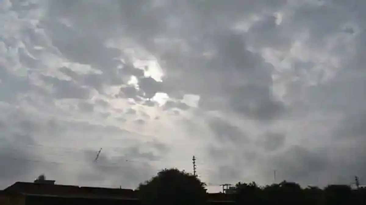 बिहार के 12 जिलों में तेज हवा के साथ बारिश के आसार 6 बिहार के 12 जिलों में तेज हवा के साथ बारिश