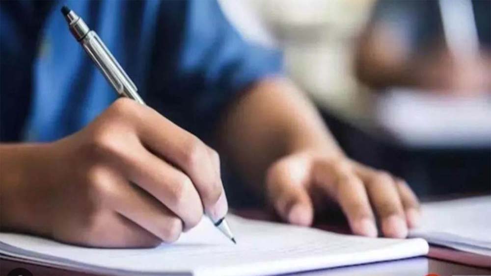 बीयू की परीक्षाएं एक अप्रैल से, प्रथम,द्वितीय व तृतीय वर्ष के करीब 1.80 लाख विद्यार्थी शामिल होंगे 6 बीयू की परीक्षाएं एक अप्रैल से प्रथमद्वितीय व तृतीय वर्ष