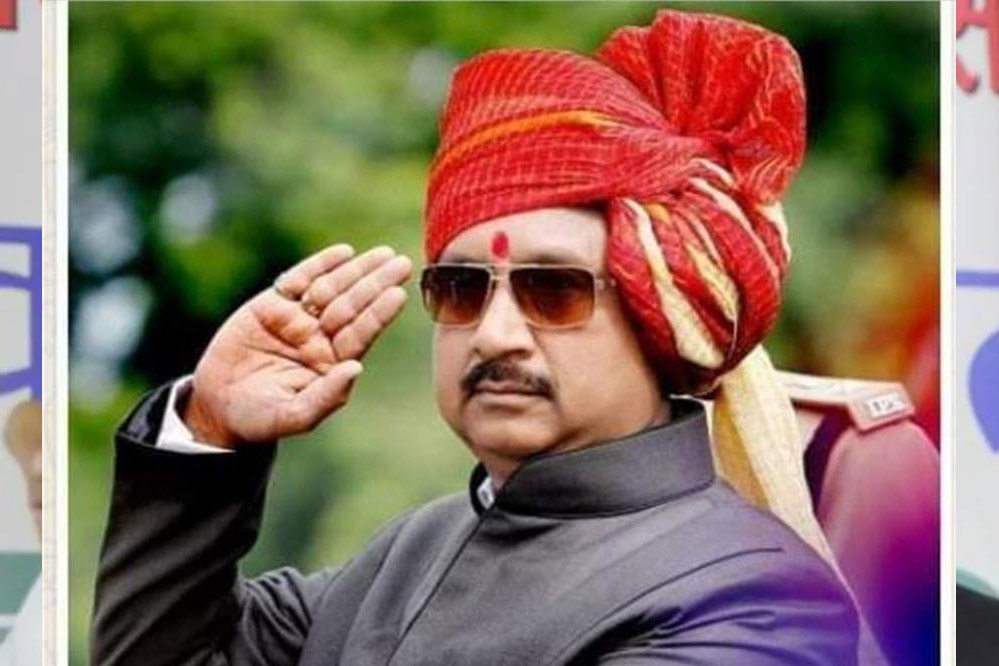 मंत्री विजय शाह को जान से मारने की धमकी, पुलिस ने आरोपी को हिरासत में लिया 6 मंत्री विजय शाह को जान से मारने की धमकी पुलिस