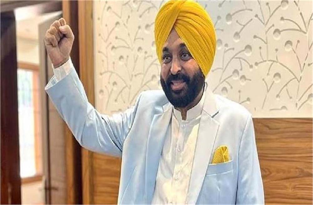 महिलाओं को एक हजार देने को लेकर सीएम मान का बड़ा बयान, सर्वेक्षण कराया जा रहा है 6 महिलाओं को एक हजार देने को लेकर सीएम मान का