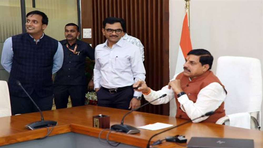 मुख्यमंत्री डॉ यादव ने किया जनसंपर्क विभाग के मोबाइल ऐप