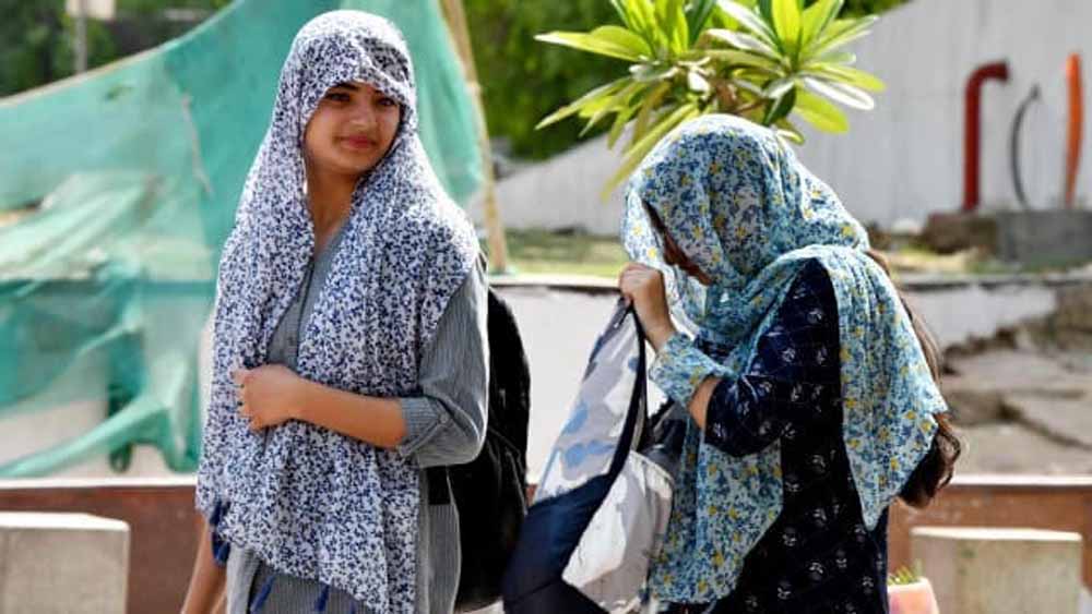 राज्य में तापमान 40 डिग्री के पार, हाल बेहाल 6 राज्य में तापमान 40 डिग्री के पार हाल बेहाल