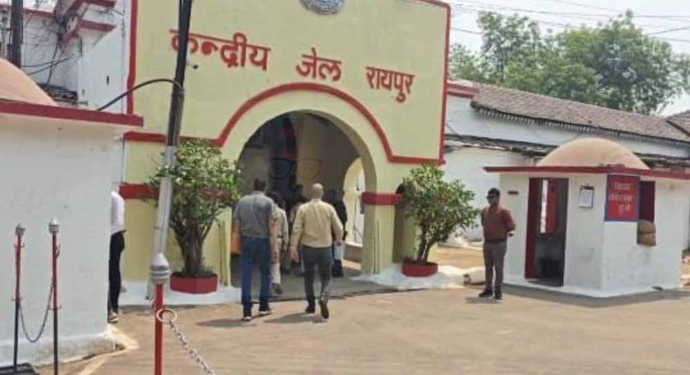 शराब घोटाला मामले में बंद पूर्व मंत्री लखमा से दूसरे
