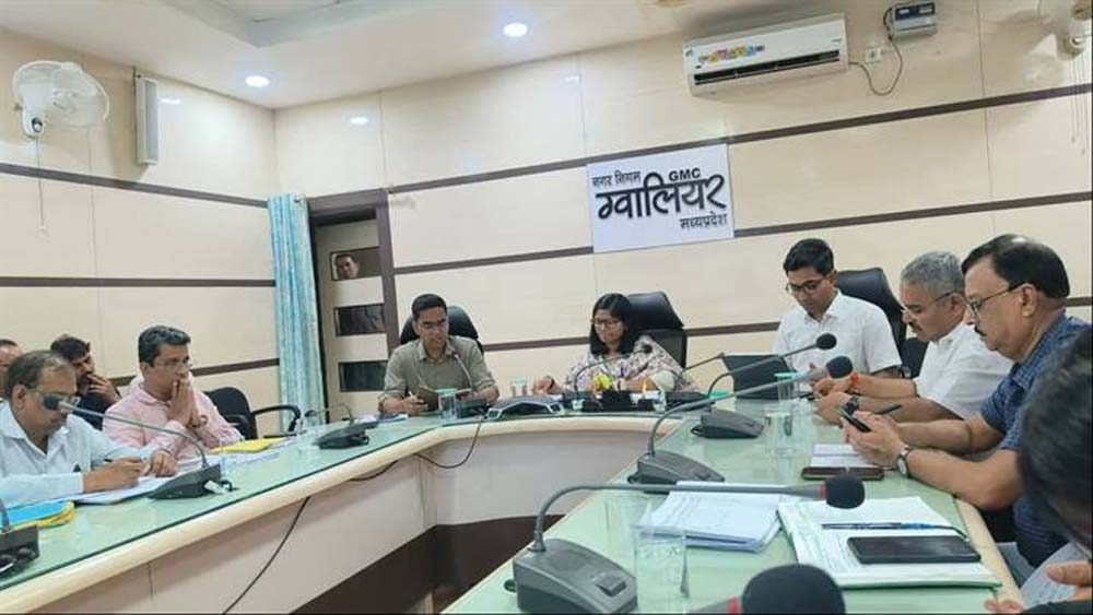शहर की बावड़ियों के जीर्णोद्धार का काम प्रमुखता से कराएं, जल गंगा संवर्धन अभियान की तैयारी बैठक में दिए निर्देश 6 शहर की बावड़ियों के जीर्णोद्धार का काम प्रमुखता से कराएं