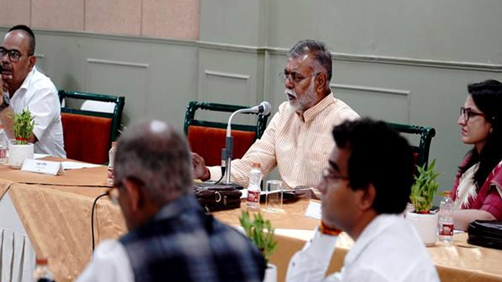 श्रमिक रैन बसेरों का नाम दत्तोपंत ठेंगड़ी श्रमिक विश्राम गृह