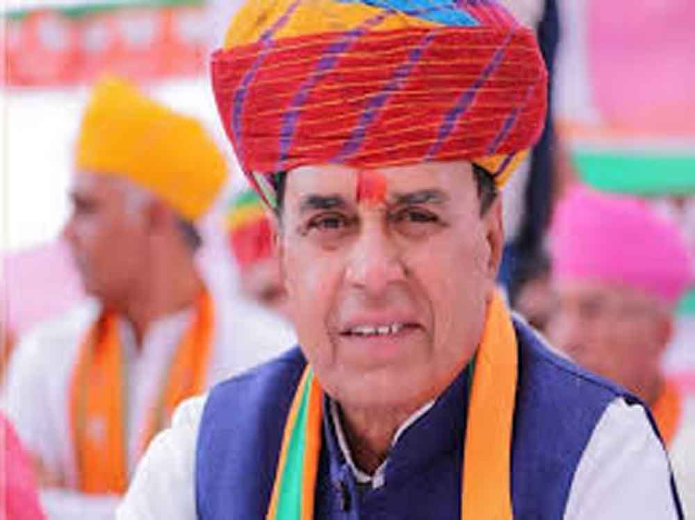 सूरत के टेक्सटाइल मार्केट में अग्निकांड से राजस्थानी व्यापारियों के