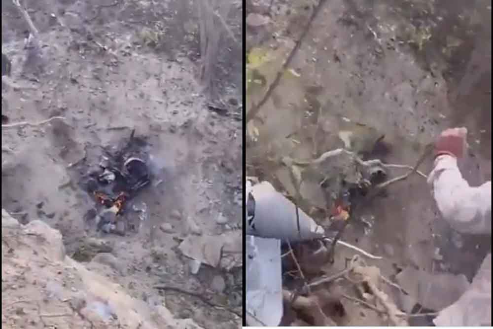 हरियाणा में सेना का फाइटर जेट अचानक आकर गिरा, दूर तक बिखरे टुकड़े, मचा हड़कंप, वायुसेना ने दिए जांच के आदेश 6 हरियाणा में सेना का फाइटर जेट अचानक आकर गिरा दूर