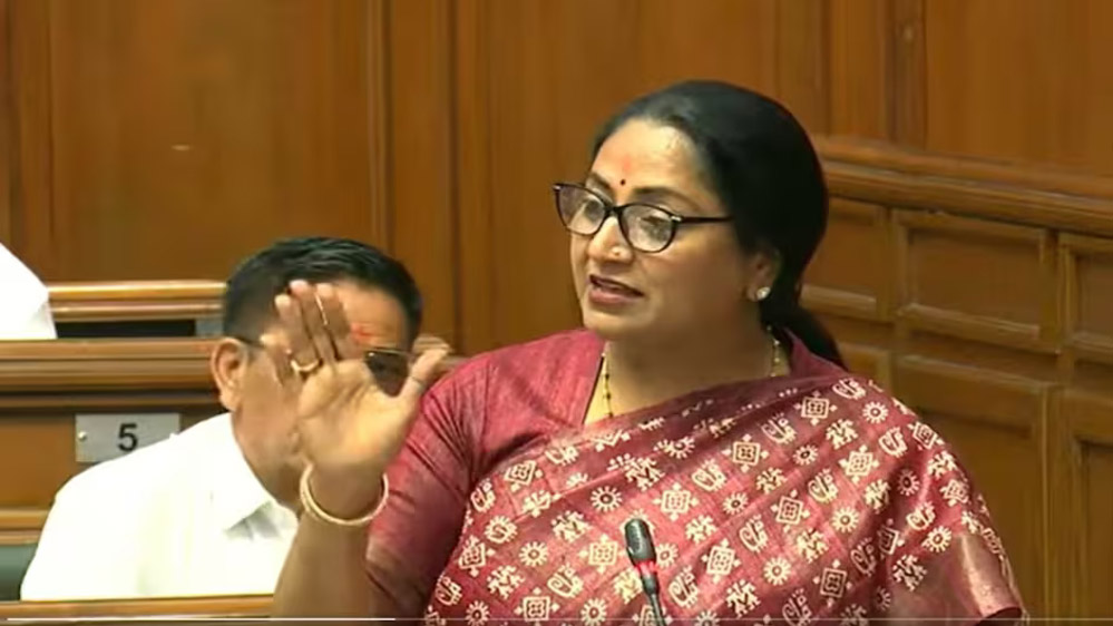 ‘कनेक्टिविटी सुधार के लिए ₹1 हजार करोड़ CM रेखा का