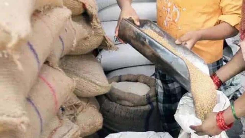 13 हजार राशन दुकानों में ऑनलाइन स्टॉक और गोदाम में रखे स्टॉक में अंतर की जांच अब तक शुरू नहीं हो पाई 6 13 हजार राशन दुकानों में ऑनलाइन स्टॉक और गोदाम में