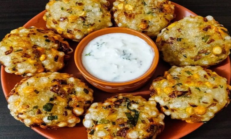 1दम कुरकुरे साबूदाना वड़ा बाहर से क्रिस्पी अंदर से सॉफ्ट