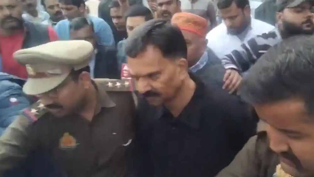 48 दिन बाद दुष्कर्म के आरोप में बंद सांसद राकेश राठौर को मिली जमानत 6 48 दिन बाद दुष्कर्म के आरोप में बंद सांसद राकेश