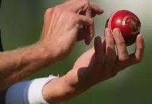 BCCI ने आईपीएल के आगामी चरण में गेंद पर लार