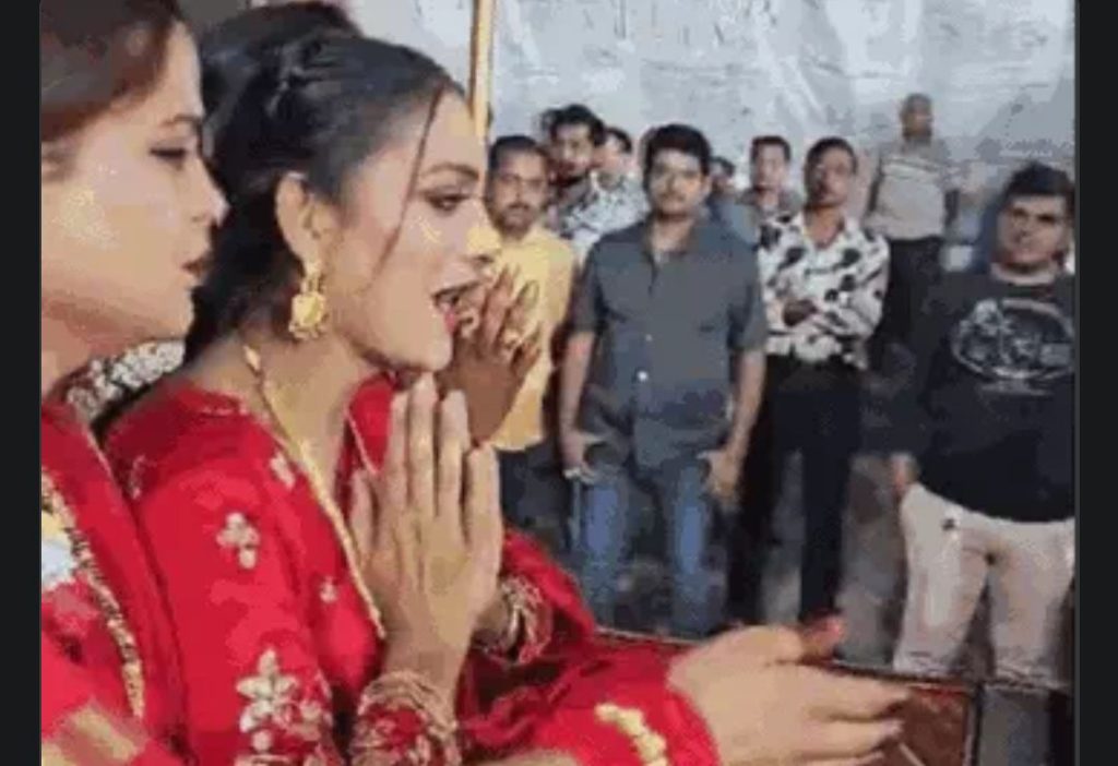 MP: इंदौर में बजरबट्टू सम्मेलन: फलाहारी बाबा के गेटअप में विजयवर्गीय 2 screenshot 20250318 2318358049100512687409377