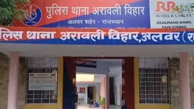 अलवर में पानी सप्लाई चेक करने पहुंचे अभियंताओं पर चाकू