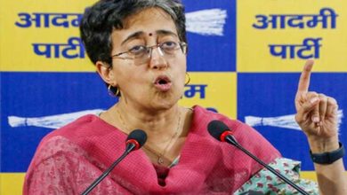 आतिशी ने भाजपा नेता और मंत्री प्रवेश वर्मा पर तीखा