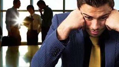 आत्मविश्वास को कमजोर कर देती हैं ये आदतें