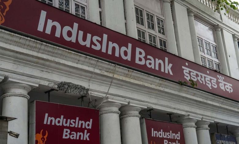 इंडसइंड बैंक के सीईओ सुमंत कठपालिया और उनके डिप्टी अरुण खुराना को पद से हटने को आरबीआई ने कहा 1 इंडसइंड बैंक के सीईओ सुमंत कठपालिया और उनके डिप्टी अरुण