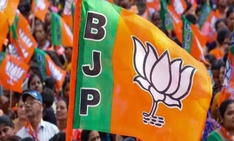 उत्तर प्रदेश में बीजेपी ने नए जिला अध्यक्षों की लिस्ट की जारी, खत्म हुआ इंतजार 1 उत्तर प्रदेश में बीजेपी ने नए जिला अध्यक्षों की लिस्ट