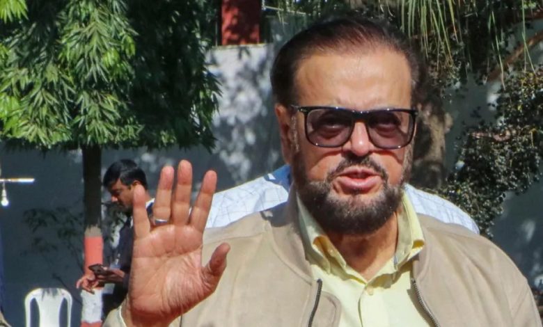 औरंगजेब प्रेम में अबू आजमी के खिलाफ केस राशिद अल्वी