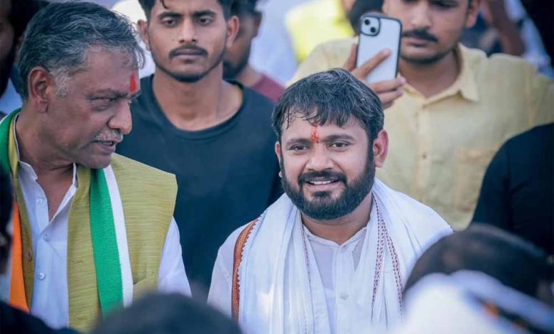 कांग्रेस की पलायन रोको नौकरी दो पदयात्रा शुरू 1 कांग्रेस की पलायन रोको नौकरी दो पदयात्रा शुरू