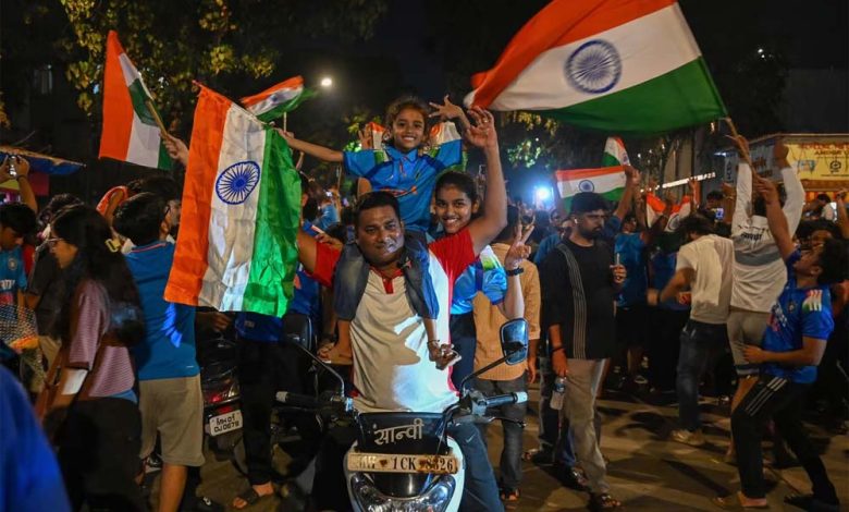 क्रिकेट प्रेमियों के लिए अच्छी खबर, क्यूआर/बारकोड वाले मैच टिकट यात्रा टिकट के रूप में भी काम करेंगे 1 क्रिकेट प्रेमियों के लिए अच्छी खबर क्यूआरबारकोड वाले मैच टिकट