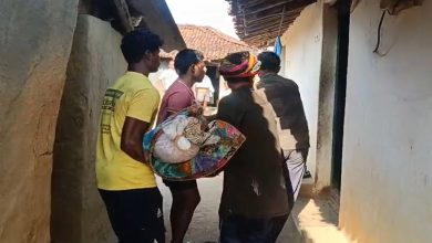 गृहग्राम पहुंचा संदीप का शव गरीब परिवार ने सीएम कैंप