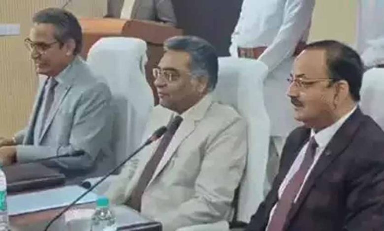 जमानत मिलने के बावजूद गरीब आरोपी आज भी जेल बंद